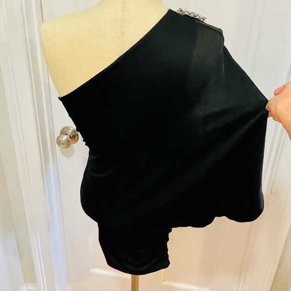 ❤️Last look ❤️Asymmetrical little black dress! - Picture 7 of 10